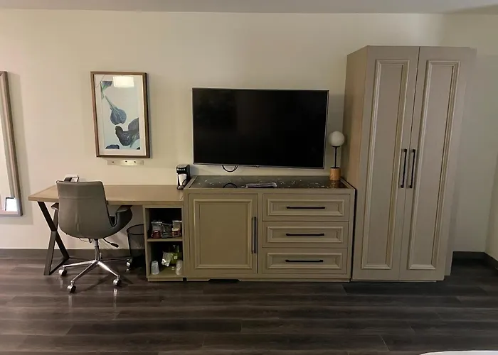 Hyatt Place Santa Barbara